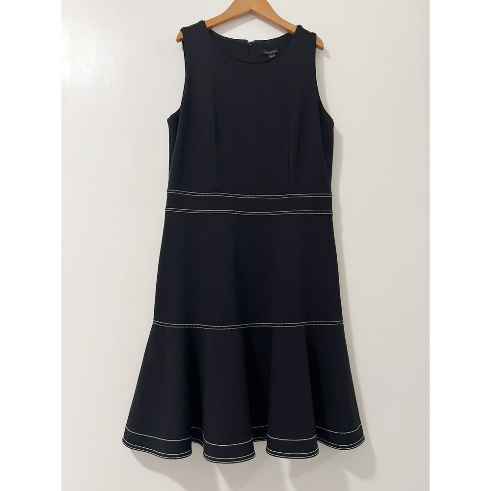 Ann Taylor Black Sleeveless Fit Flare Dress With Contrast Stitching Size‎ 6